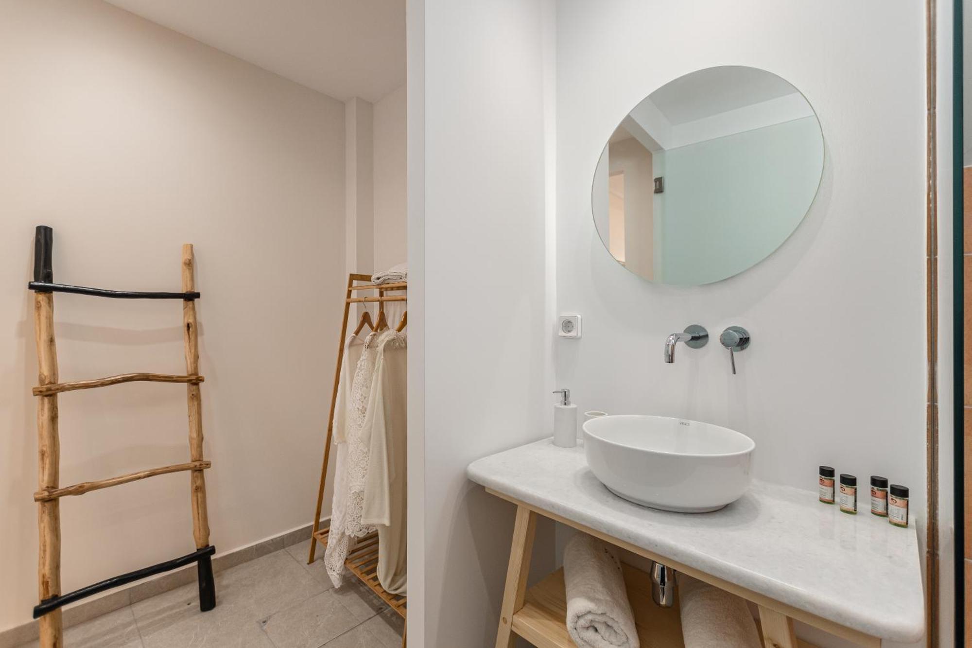 Adama'S Suites Naxos City 外观 照片