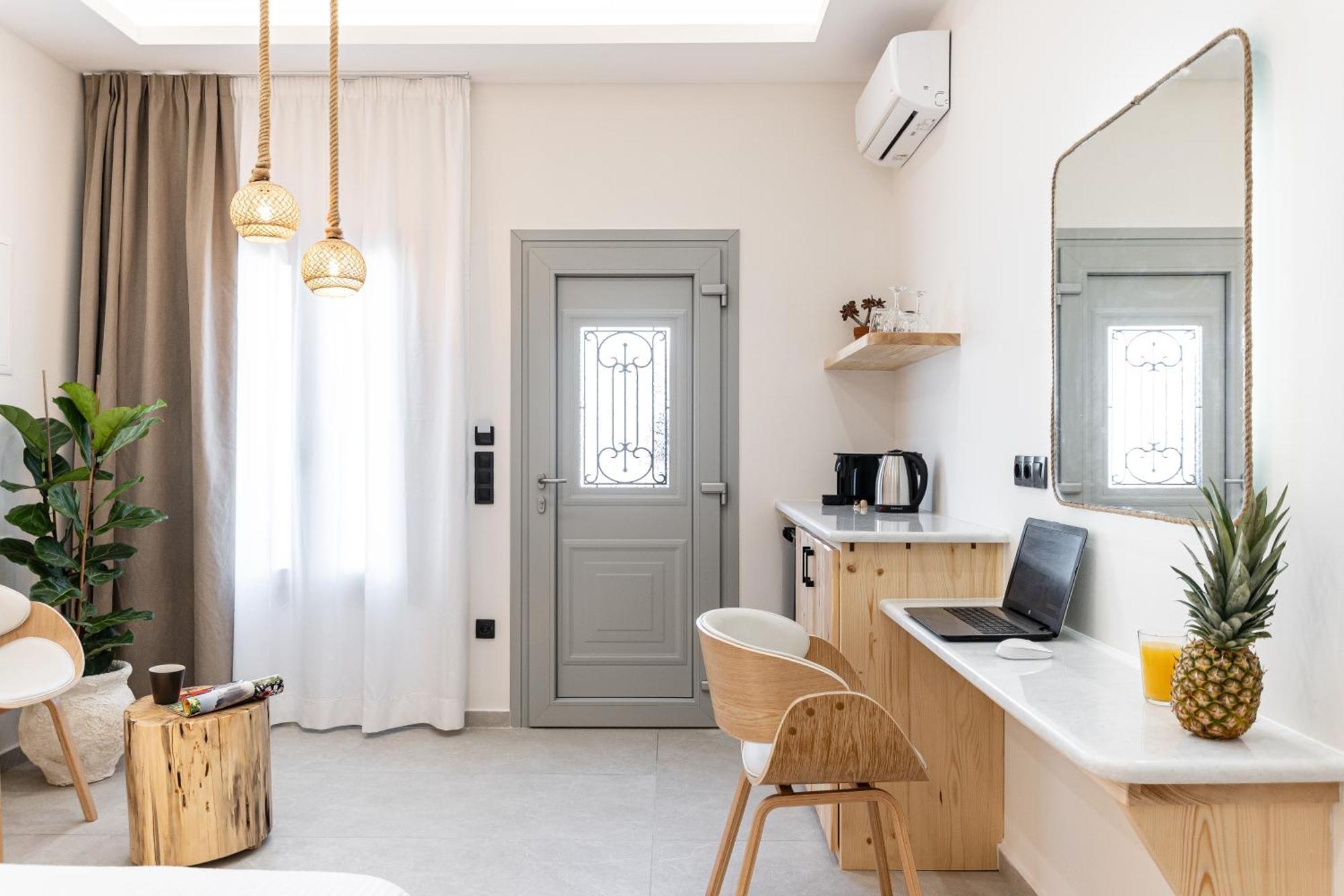 Adama'S Suites Naxos City 客房 照片