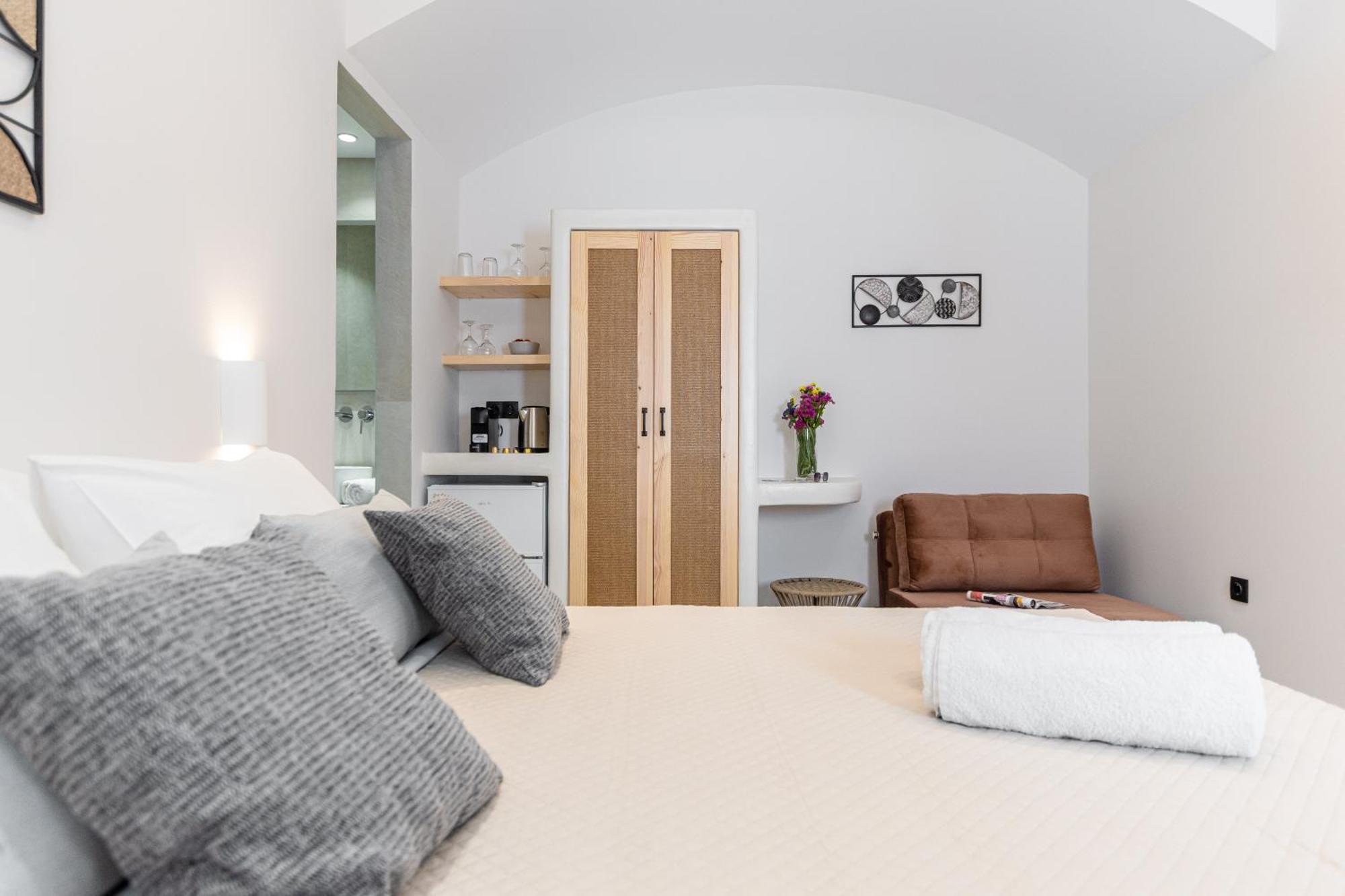 Adama'S Suites Naxos City 客房 照片